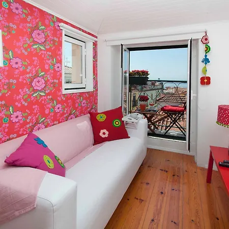 Heart Wish Bairro Alto- River View *