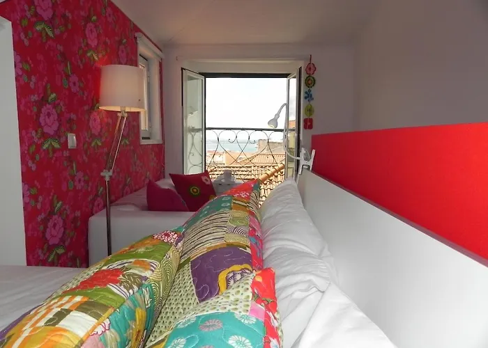 Heart Wish Bairro Alto- River View