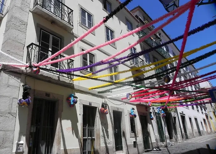 Heart Wish Bairro Alto- River View